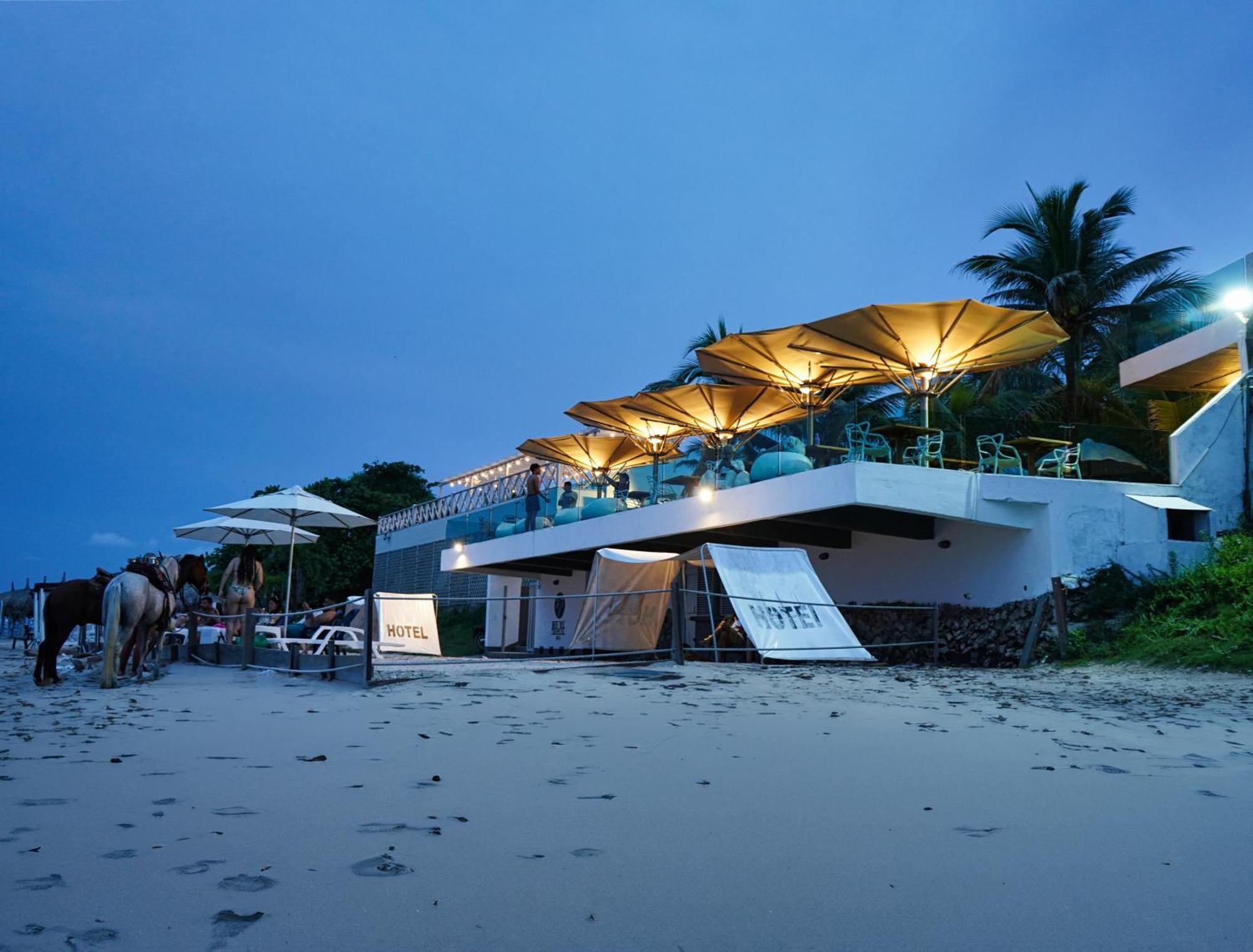 Hotel Tropical Inn Playa de Punta Arena Exterior photo
